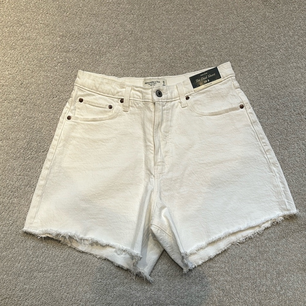 A&F High Rise Dad Short Raw Hem Curve Love